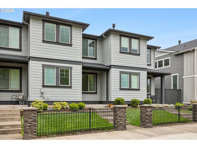 8157 Se VERMONT St, Hillsboro, OR 97123