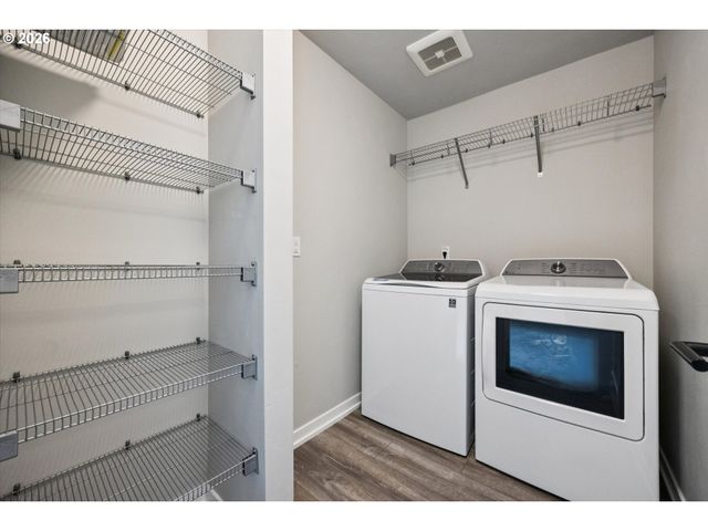 8157 Se VERMONT St, Hillsboro, OR 97123