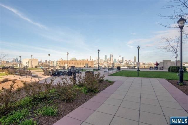 4 Beacon Way PH 1900, Jersey City, NJ 07304