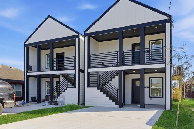 428 Rhode Island St, Houston, TX 77029