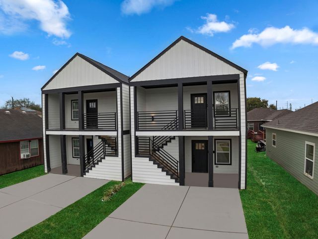 428 Rhode Island St, Houston, TX 77029