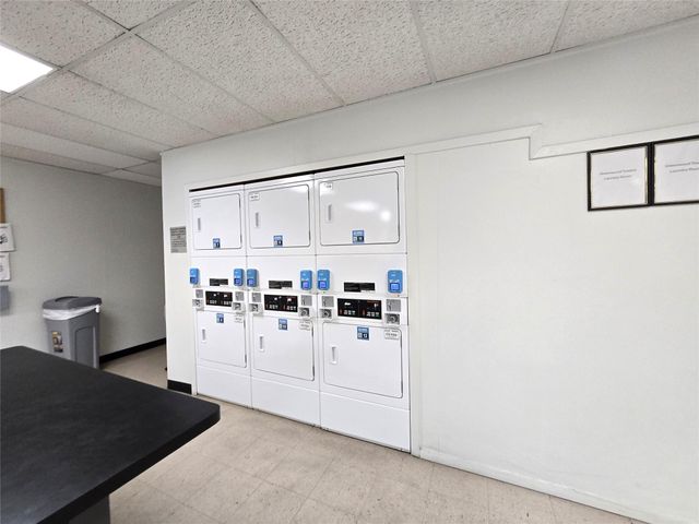 1800 Lavaca ST A107, Austin, TX 78701