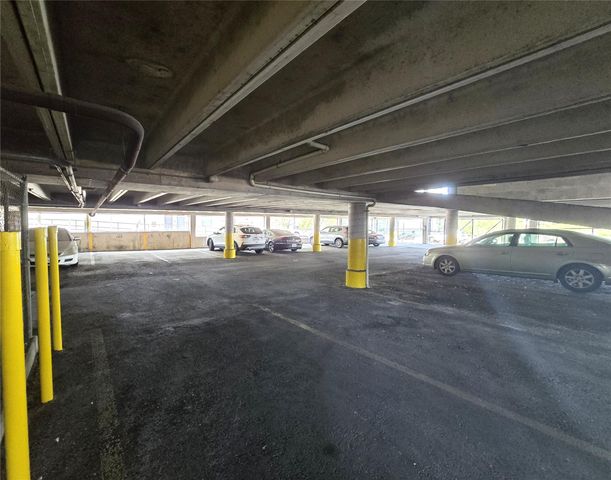 1800 Lavaca ST A107, Austin, TX 78701