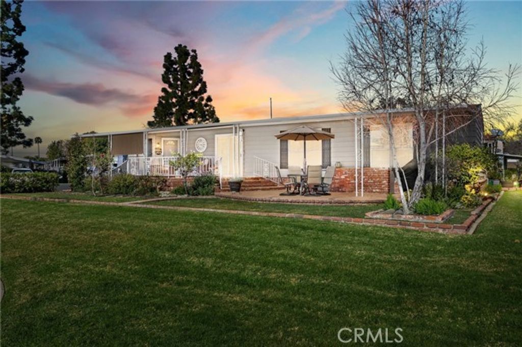 2210 Lake View Drive 139, La Habra, CA 90631