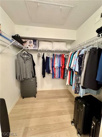 9610 Victoria LN D302, Naples, FL 34109