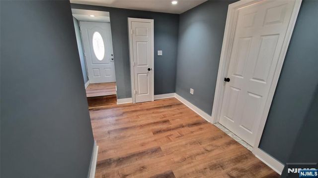 104 Wallington Avenue, Wallington, NJ 07057