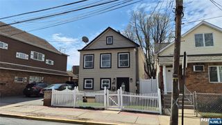 104 Wallington Avenue, Wallington, NJ 07057