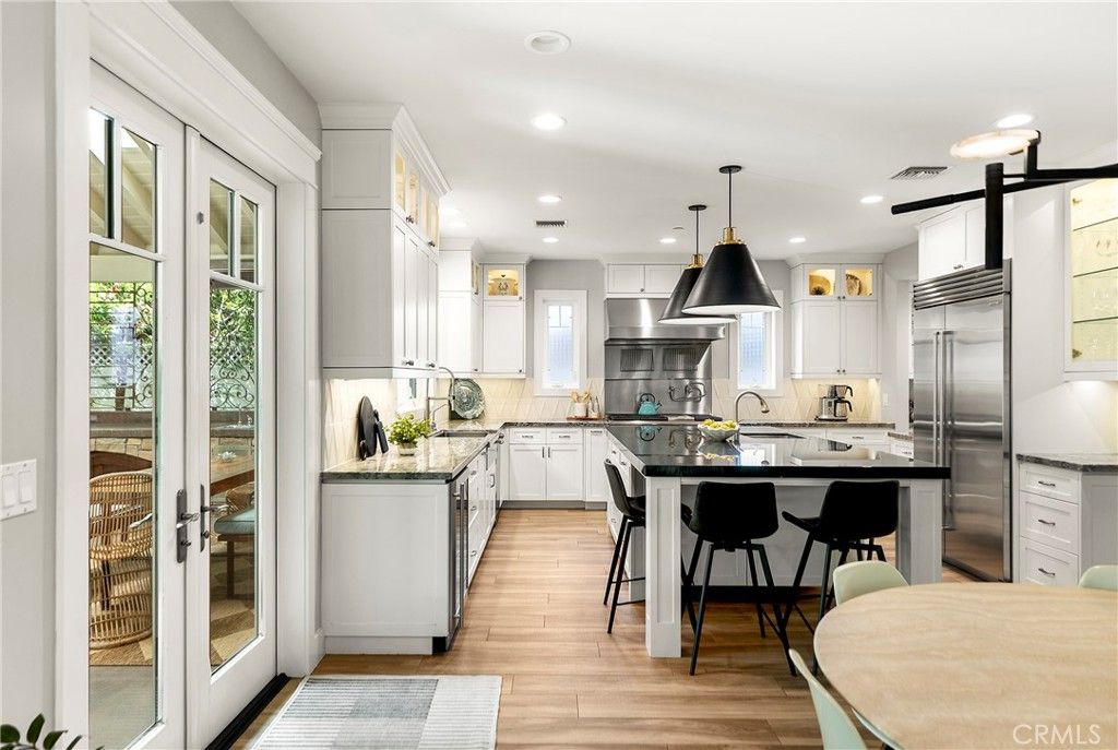 Image 24 of property listing at 216 Avenida Princesa, San Clemente, CA 92672