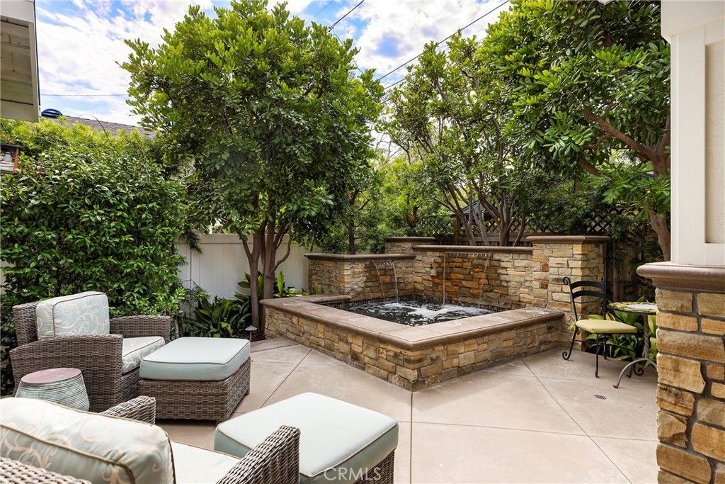 Image 35 of property listing at 216 Avenida Princesa, San Clemente, CA 92672
