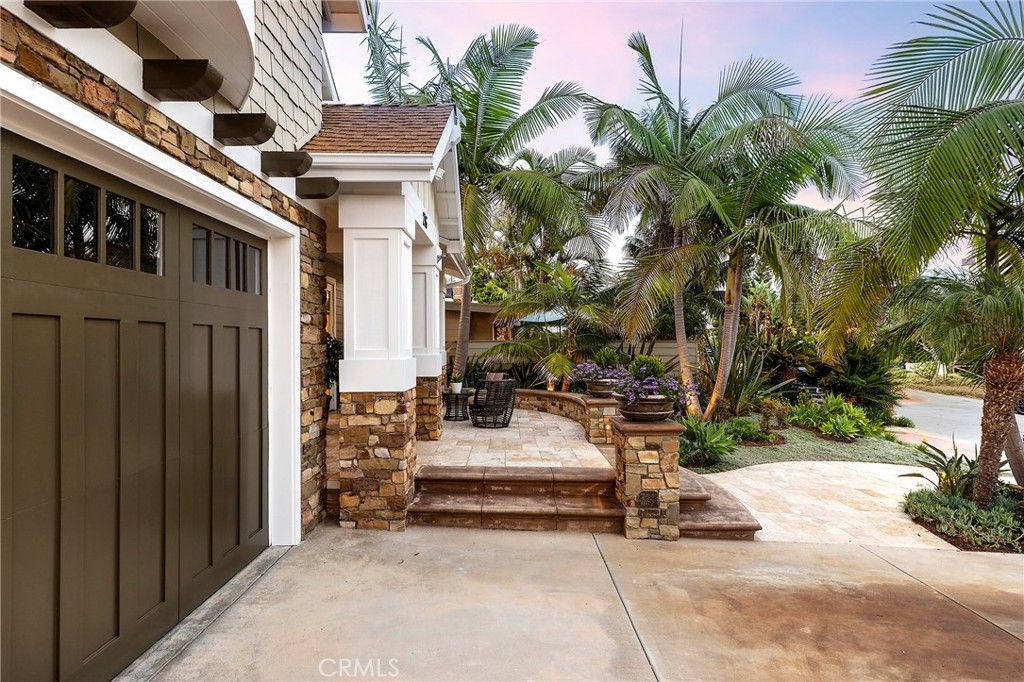 Image 3 of property listing at 216 Avenida Princesa, San Clemente, CA 92672
