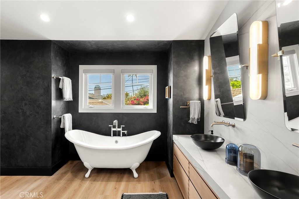 Image 46 of property listing at 216 Avenida Princesa, San Clemente, CA 92672