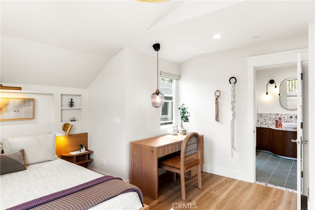 Image 50 of property listing at 216 Avenida Princesa, San Clemente, CA 92672