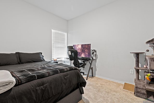 1436 Monterey Dr, Longview, TX 75601