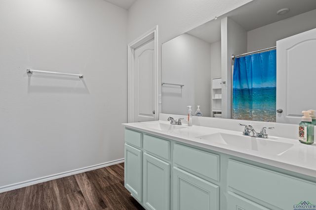 1436 Monterey Dr, Longview, TX 75601