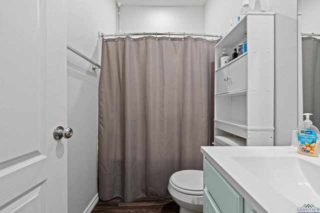 1436 Monterey Dr, Longview, TX 75601