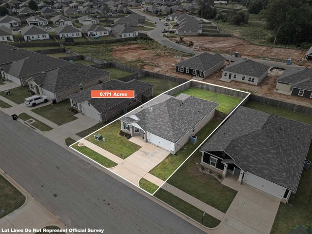 1436 Monterey Dr, Longview, TX 75601