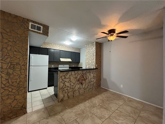 1011 Ennis Joslin, Corpus Christi, TX 78412