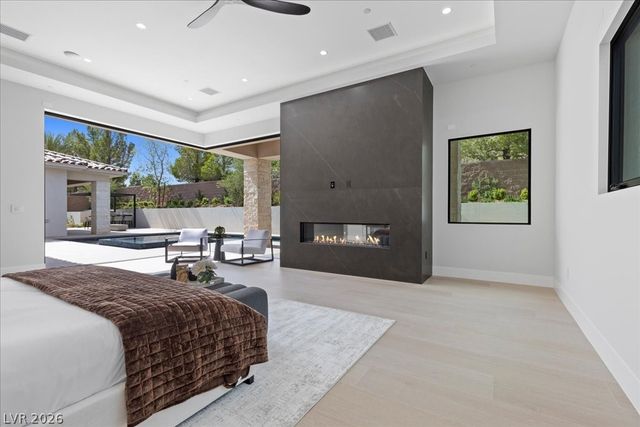 42 Ravenswood Avenue, Las Vegas, NV 89141