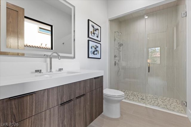 42 Ravenswood Avenue, Las Vegas, NV 89141