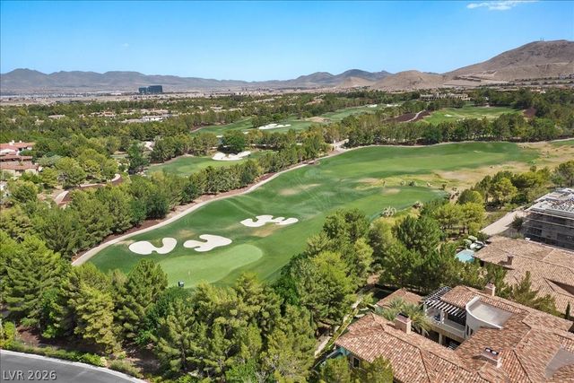 42 Ravenswood Avenue, Las Vegas, NV 89141