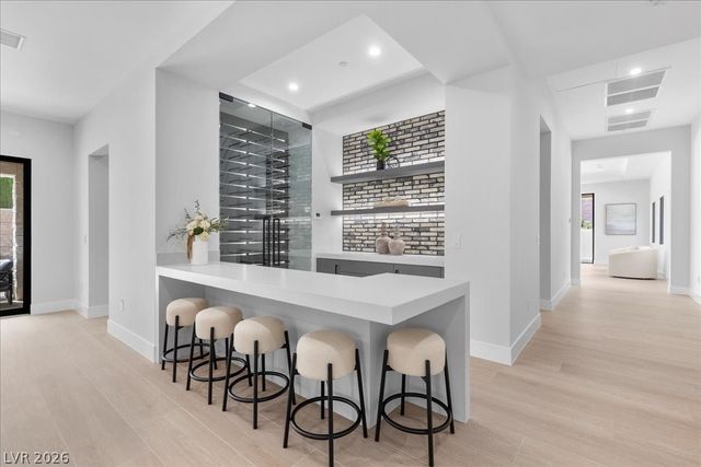 42 Ravenswood Avenue, Las Vegas, NV 89141