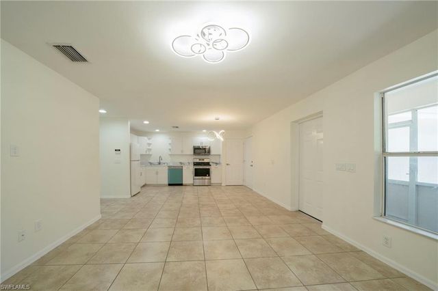 4733 29th ST SW, Lehigh Acres, FL 33973