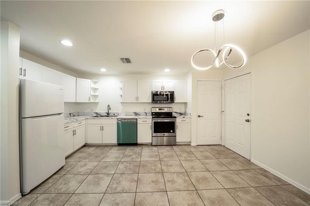 4733 29th ST SW, Lehigh Acres, FL 33973