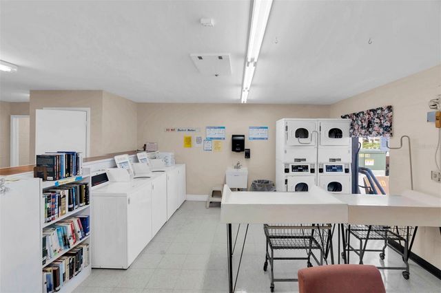 4343 SUMMERSUN DRIVE 4343, New Port Richey, FL 34652