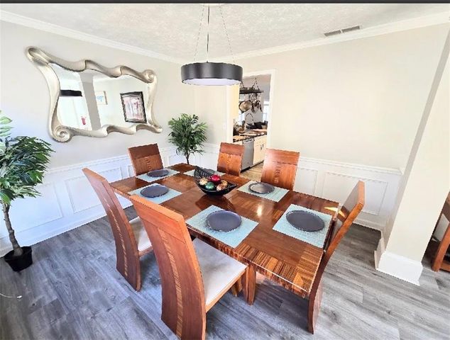 3946 Lullwater Main NW, Kennesaw, GA 30144