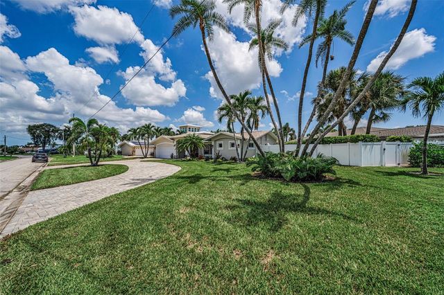 7901 10TH AVENUE S, St Petersburg, FL 33707