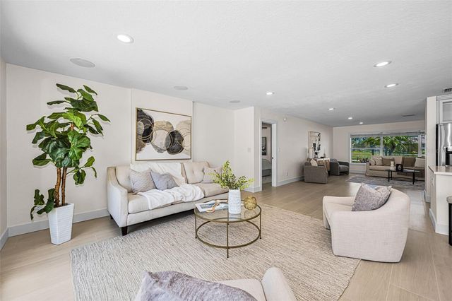 7901 10TH AVENUE S, St Petersburg, FL 33707