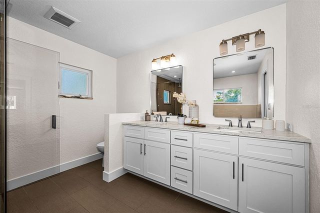 7901 10TH AVENUE S, St Petersburg, FL 33707
