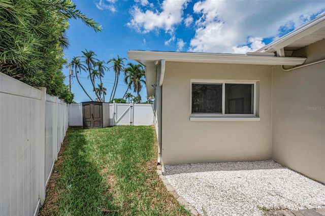 7901 10TH AVENUE S, St Petersburg, FL 33707