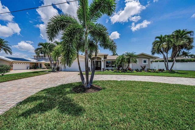 7901 10TH AVENUE S, St Petersburg, FL 33707