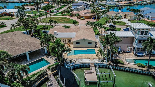 7901 10TH AVENUE S, St Petersburg, FL 33707