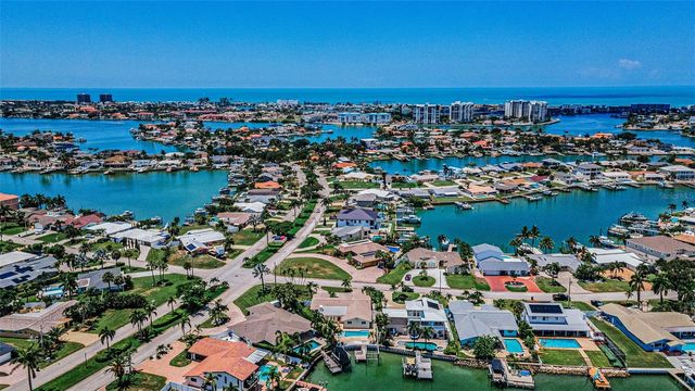 7901 10TH AVENUE S, St Petersburg, FL 33707