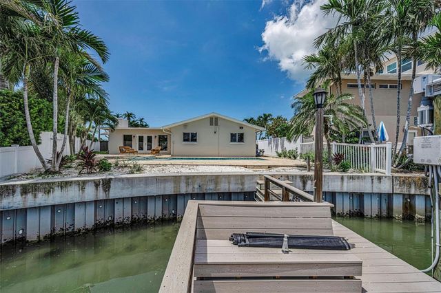 7901 10TH AVENUE S, St Petersburg, FL 33707