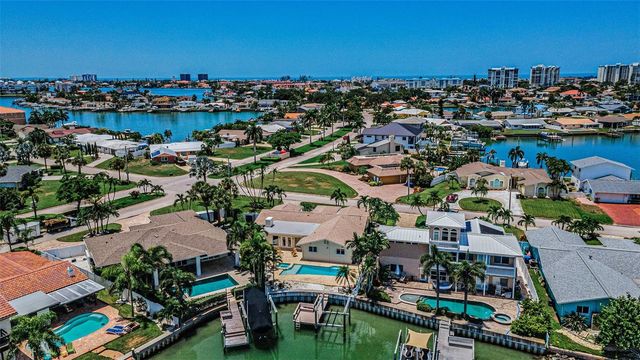 7901 10TH AVENUE S, St Petersburg, FL 33707