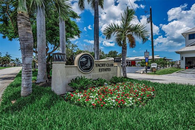 7901 10TH AVENUE S, St Petersburg, FL 33707