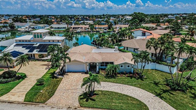7901 10TH AVENUE S, St Petersburg, FL 33707
