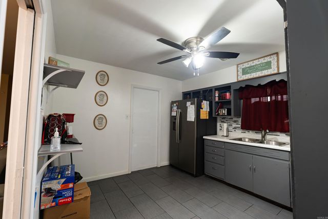 5114 Loetscher Lane, Little Rock, AR 72209