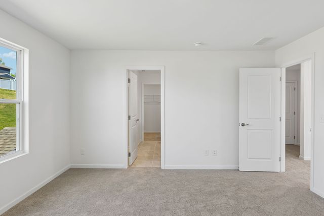 4012 Sadie St, Columbia, TN 38401