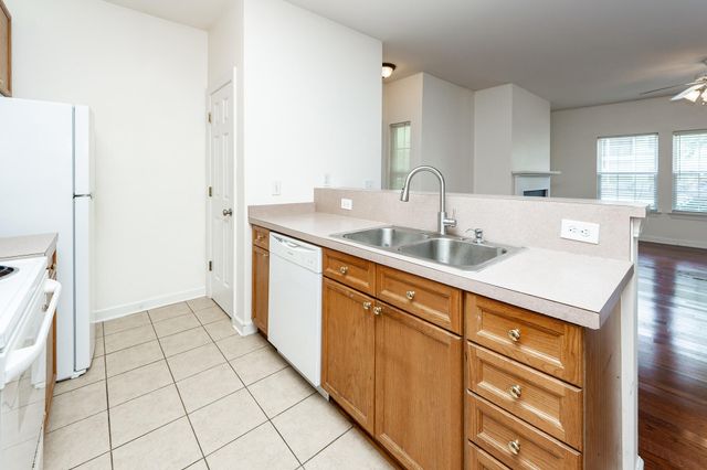 301 Pickering Lane, Charleston, SC 29414