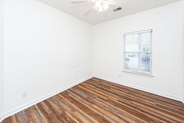 301 Pickering Lane, Charleston, SC 29414