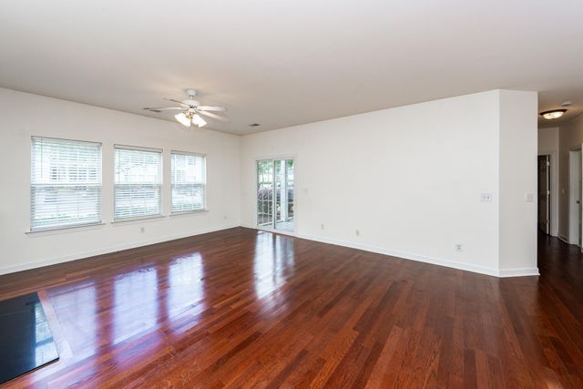 301 Pickering Lane, Charleston, SC 29414
