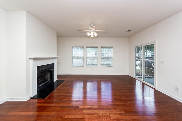 301 Pickering Lane, Charleston, SC 29414