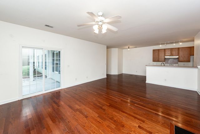301 Pickering Lane, Charleston, SC 29414