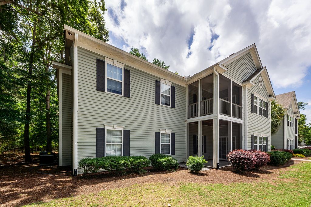 301 Pickering Lane, Charleston, SC 29414