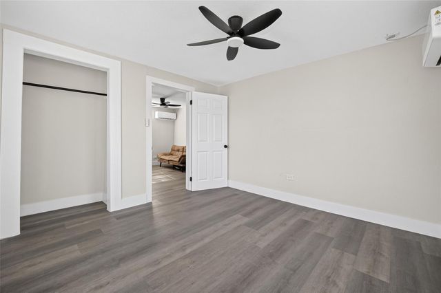 1505 Ryon Street, Houston, TX 77009