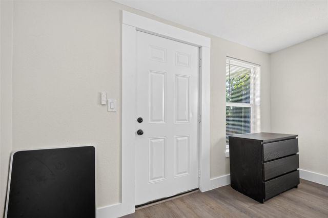 1505 Ryon Street, Houston, TX 77009